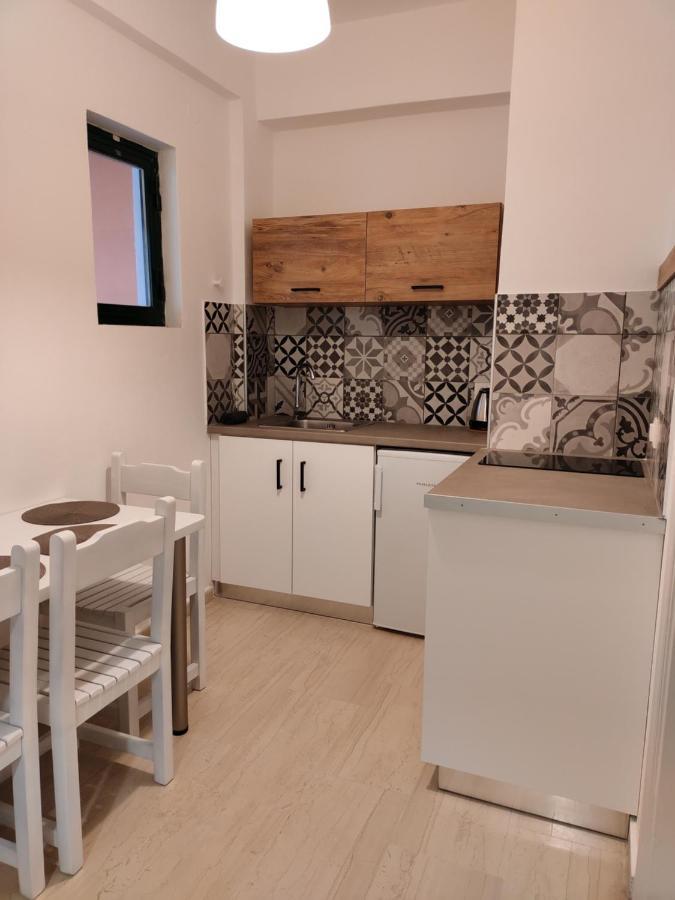Valentinos Apartments Roda  Eksteriør billede