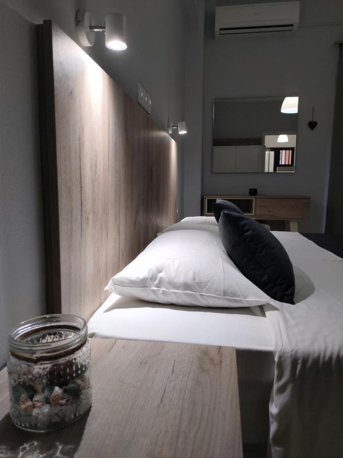 Valentinos Apartments Roda  Eksteriør billede